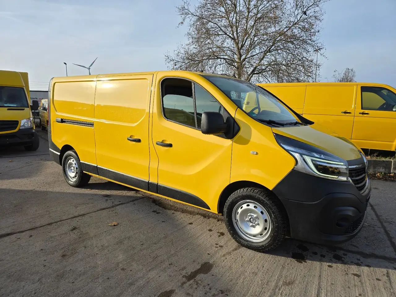 Renault Trafic Kasten/ L / 88kW - Furgon: 1 kép. Renault Trafic Kasten/ L / 88kW - Furgon: 1 kép.