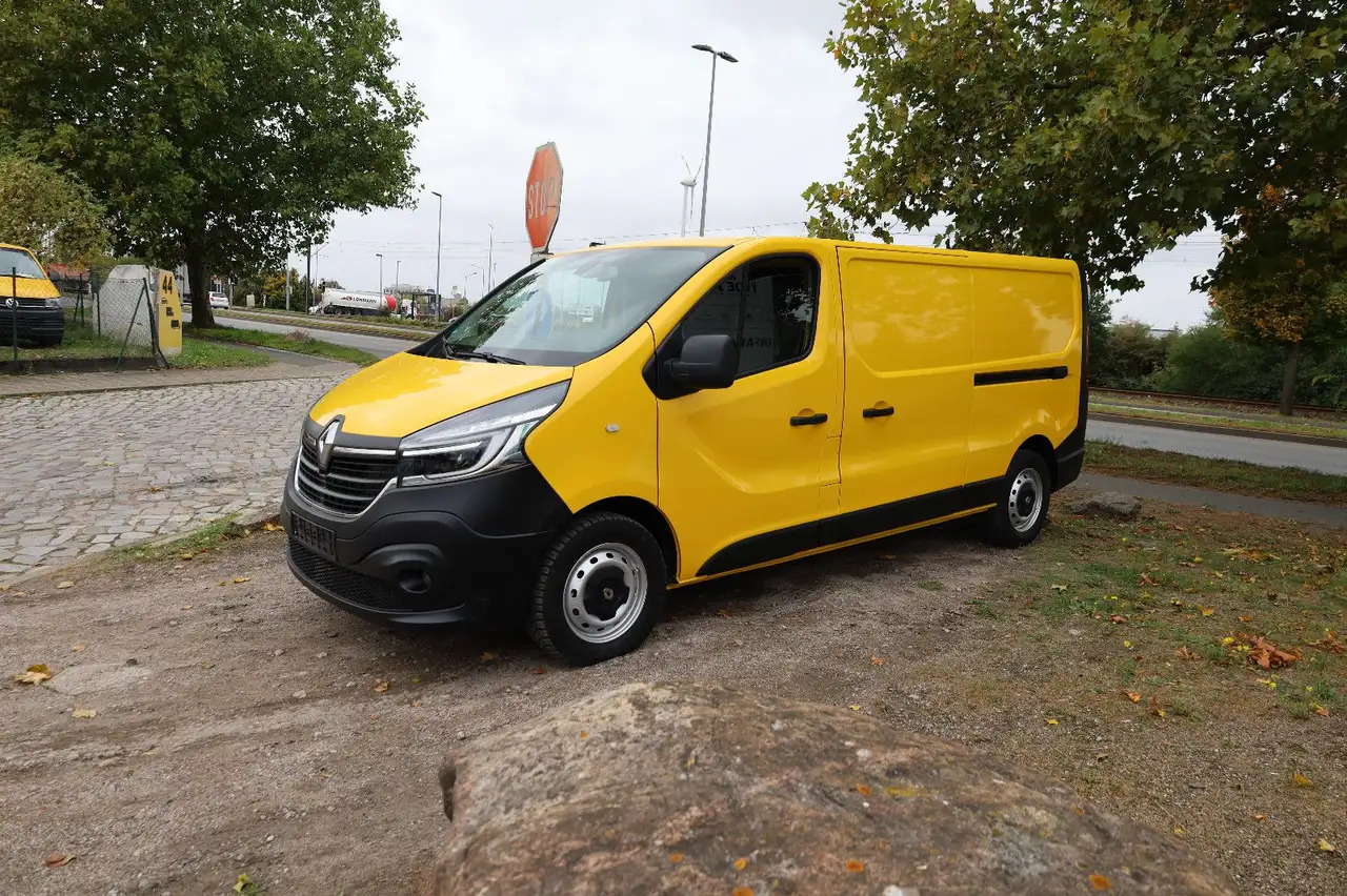 Renault Trafic Kasten L2H1 3,0t Komfort - Furgon: 1 kép. Renault Trafic Kasten L2H1 3,0t Komfort - Furgon: 1 kép.