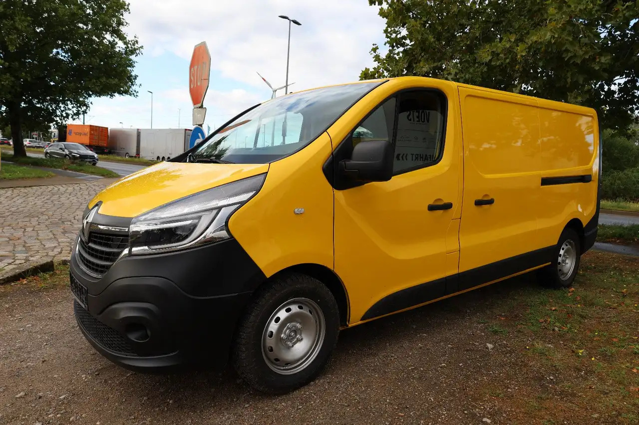Renault Trafic Kasten L2H1 3,0t Komfort - Autó: 2 kép. Renault Trafic Kasten L2H1 3,0t Komfort - Autó: 2 kép.