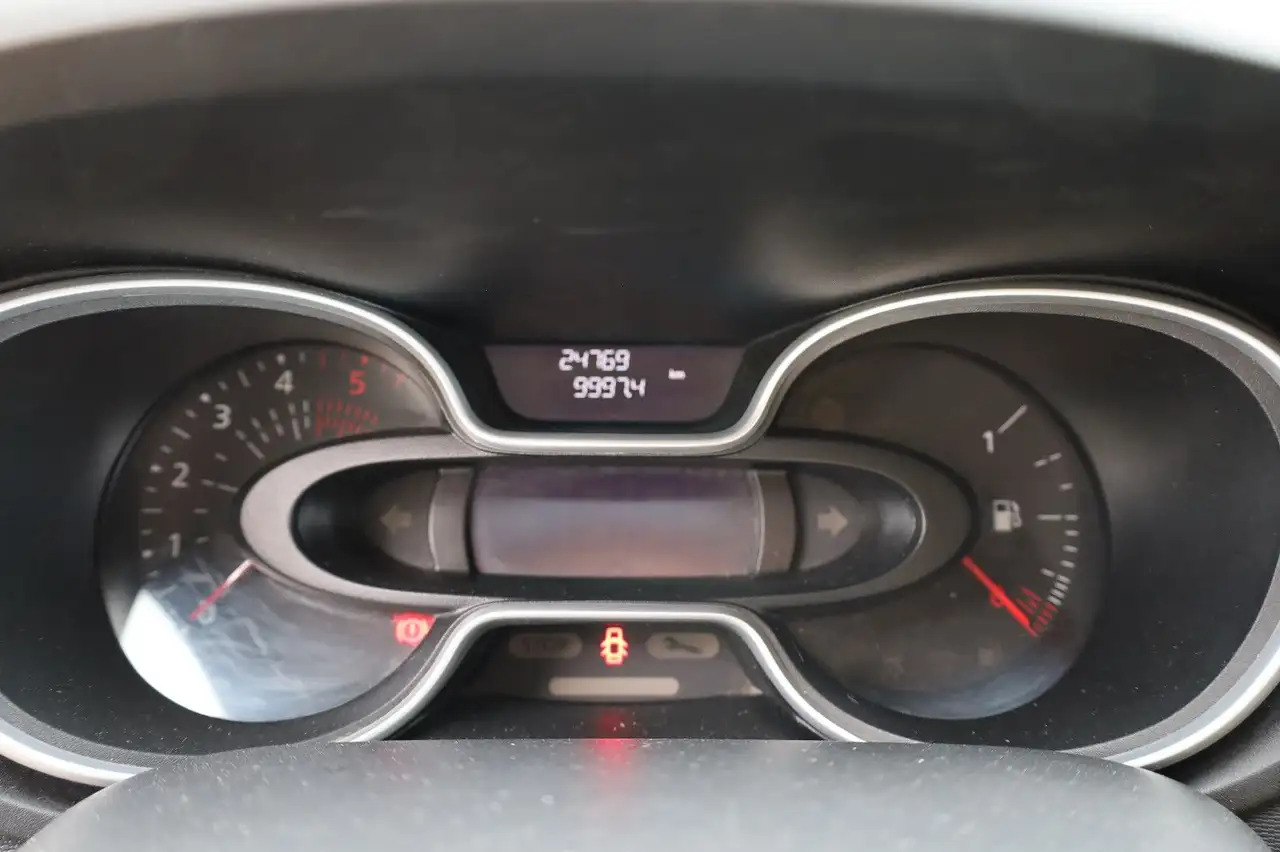 Autó Renault Trafic Kasten L2H1 3,0t Komfort: 13 kép.