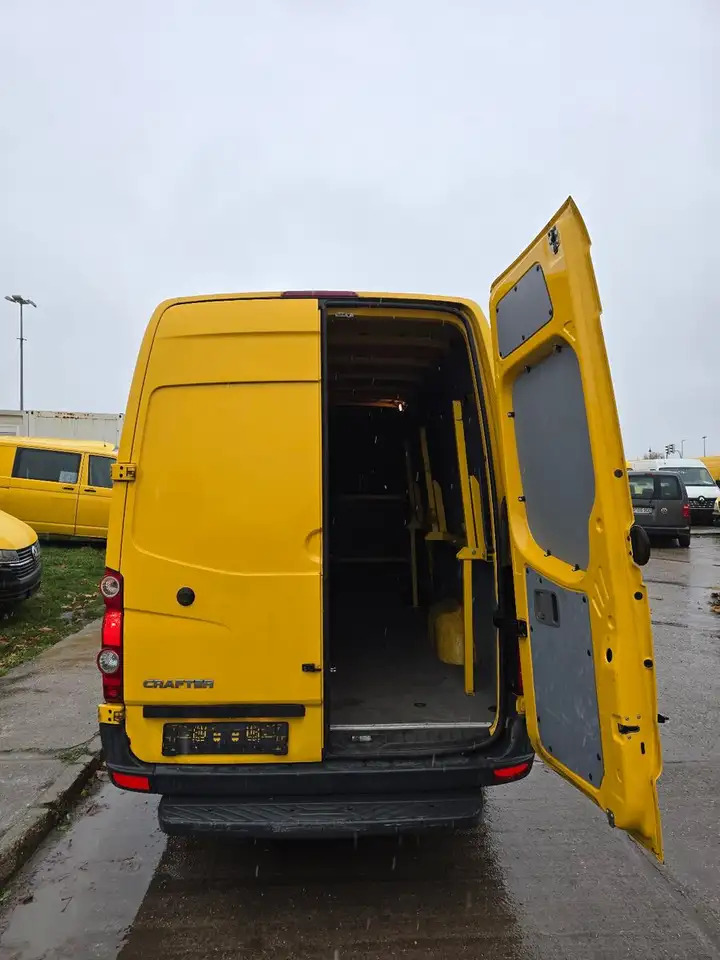 Furgon Volkswagen Crafter Kasten 35 lang L3H2: 6 kép. Furgon Volkswagen Crafter Kasten 35 lang L3H2: 6 kép.