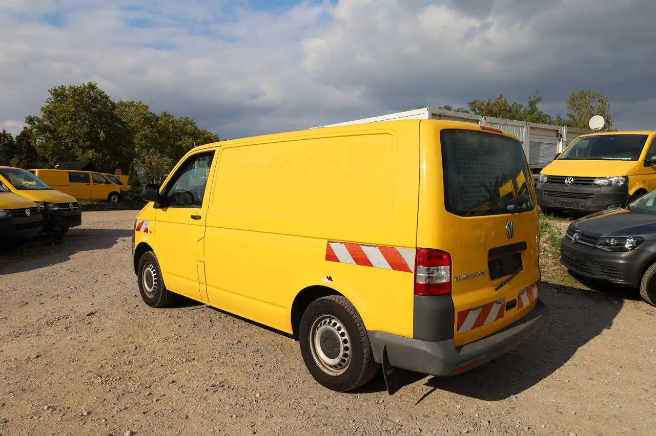 Volkswagen T5 Transporter/ 2.0 TDI/EU5/Werkstattfahrzeug - Furgon, Többcélú/ Speciális jármű: 5 kép. Volkswagen T5 Transporter/ 2.0 TDI/EU5/Werkstattfahrzeug - Furgon, Többcélú/ Speciális jármű: 5 kép.