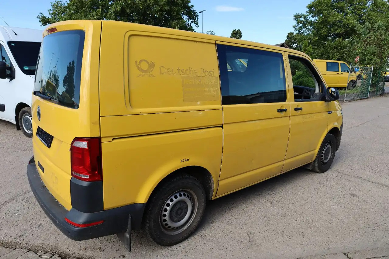 Volkswagen T6 Transporter/ 2.0 TDI/EU5/1.Hand - Furgon: 3 kép. Volkswagen T6 Transporter/ 2.0 TDI/EU5/1.Hand - Furgon: 3 kép.