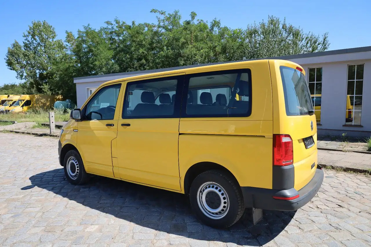 Volkswagen T6 Transporter / 2.0 TDI/EU6/1.Hand - Autó: 4 kép. Volkswagen T6 Transporter / 2.0 TDI/EU6/1.Hand - Autó: 4 kép.