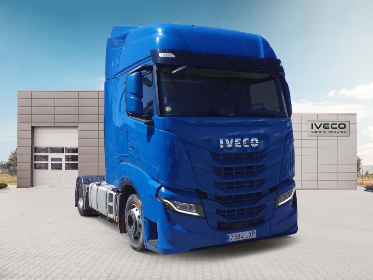 IVECO S-Way AS440S49T/P Intarder - Nyergesvontató: 2 kép. IVECO S-Way AS440S49T/P Intarder - Nyergesvontató: 2 kép.