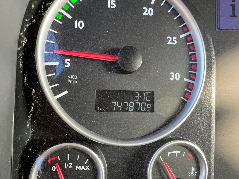MAN TGX 18.480 Retarder***2xdieseltanks***TOP TRUCK TGX 480 - Nyergesvontató: 5 kép. MAN TGX 18.480 Retarder***2xdieseltanks***TOP TRUCK TGX 480 - Nyergesvontató: 5 kép.