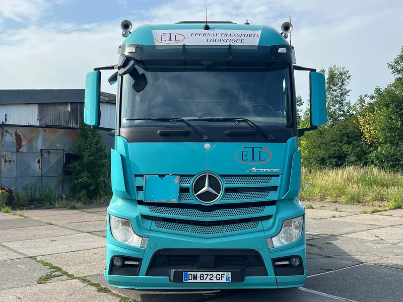 Mercedes-Benz Actros 1845 ADR FL-AT-OX***635000km***Actros 1845 - Nyergesvontató: 4 kép. Mercedes-Benz Actros 1845 ADR FL-AT-OX***635000km***Actros 1845 - Nyergesvontató: 4 kép.