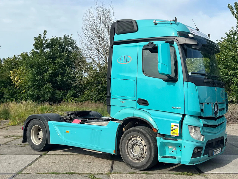 Mercedes-Benz Actros 1845 ADR FL-AT-OX***635000km***Actros 1845 - Nyergesvontató: 3 kép. Mercedes-Benz Actros 1845 ADR FL-AT-OX***635000km***Actros 1845 - Nyergesvontató: 3 kép.
