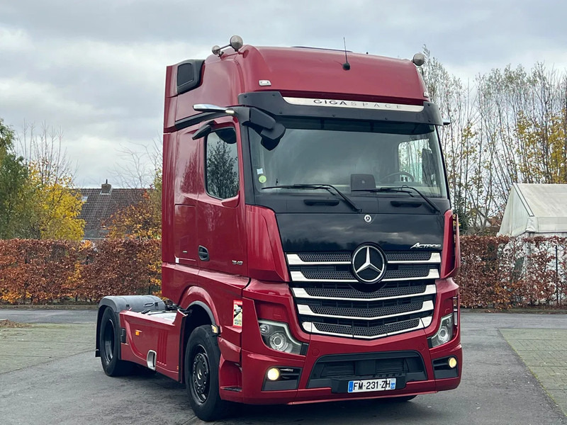 Mercedes-Benz Actros 1848 GIGA SPACE **Actros 1848**Retader~Parkcool~ - Nyergesvontató: 1 kép. Mercedes-Benz Actros 1848 GIGA SPACE **Actros 1848**Retader~Parkcool~ - Nyergesvontató: 1 kép.