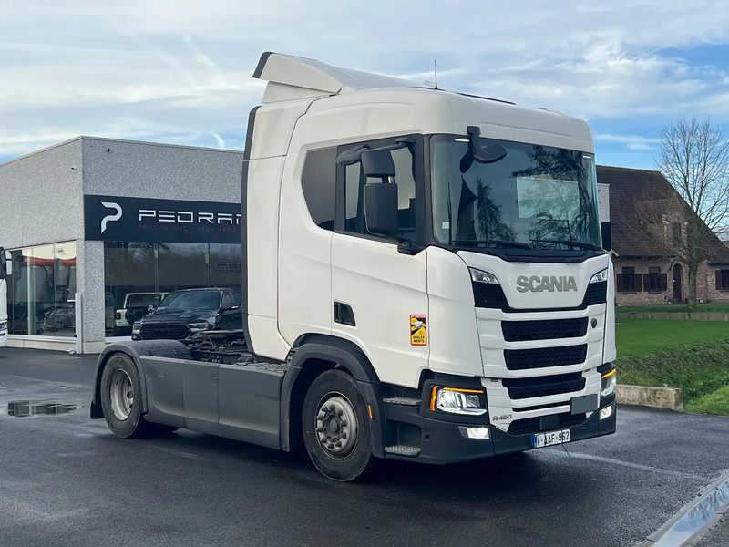 Scania R450 07.2021**R450 2021 Steel/Air** - Nyergesvontató: 5 kép. Scania R450 07.2021**R450 2021 Steel/Air** - Nyergesvontató: 5 kép.