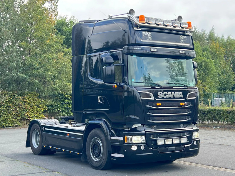 Scania R580 *Full Air X6*R580 TOPLINE*Manual Gearbox-Retarder*PTO* - Nyergesvontató: 1 kép. Scania R580 *Full Air X6*R580 TOPLINE*Manual Gearbox-Retarder*PTO* - Nyergesvontató: 1 kép.