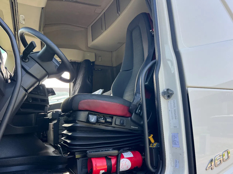 Volvo FH 460 ADR-FL-AT-EXIII **PTO POMP*COMPRESSOR* - Nyergesvontató: 5 kép. Volvo FH 460 ADR-FL-AT-EXIII **PTO POMP*COMPRESSOR* - Nyergesvontató: 5 kép.