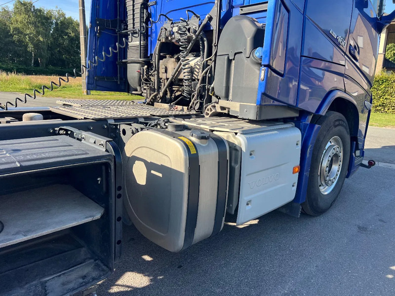 Nyergesvontató Volvo FH 460 LNG+Diesel **FH460 2022**: 9 kép.