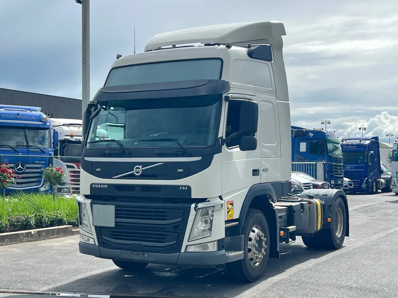 Volvo FM 460 WORK REMOTE**FM13 460**PTO POMP**2017 - Nyergesvontató: 1 kép. Volvo FM 460 WORK REMOTE**FM13 460**PTO POMP**2017 - Nyergesvontató: 1 kép.