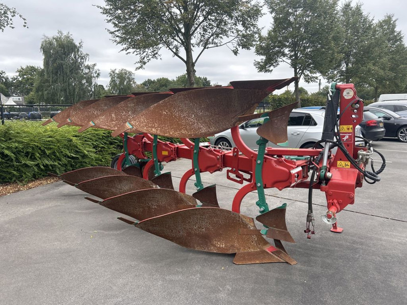 Kverneland Kverneland ploeg 150B variomat - Eke: 2 kép. Kverneland Kverneland ploeg 150B variomat - Eke: 2 kép.