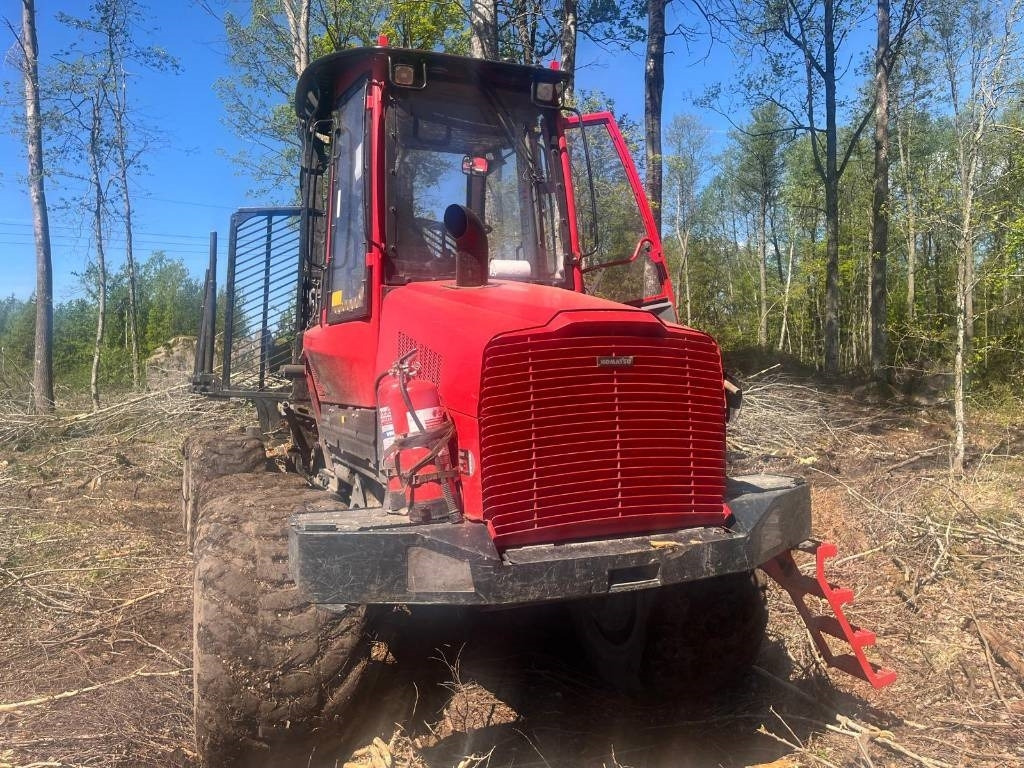 Komatsu 845 - Kihordó: 1 kép. Komatsu 845 - Kihordó: 1 kép.
