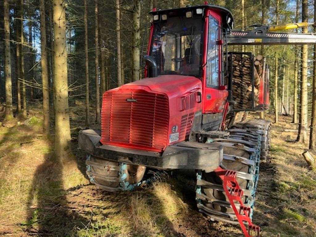 Komatsu 845 - Kihordó: 2 kép. Komatsu 845 - Kihordó: 2 kép.