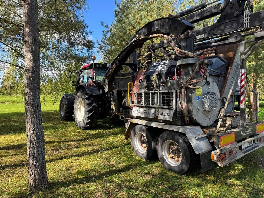 Mus-Max WT 8 XLZ - Erdészeti traktor, Faaprító: 1 kép. Mus-Max WT 8 XLZ - Erdészeti traktor, Faaprító: 1 kép.