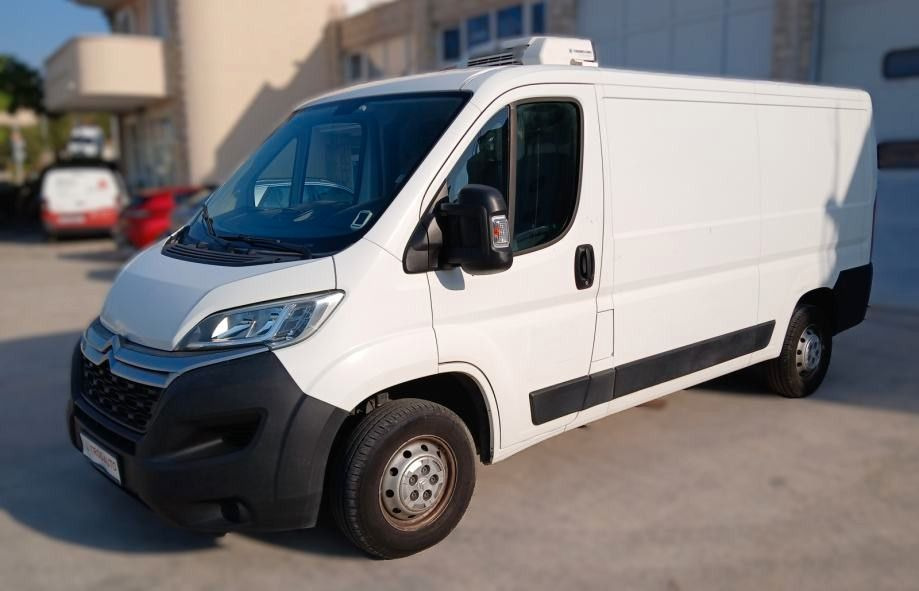 Citroën Jumper Kasten 35 L2H1 Profi BlueHDi 130 - Hűtős kisteherautó: 1 kép. Citroën Jumper Kasten 35 L2H1 Profi BlueHDi 130 - Hűtős kisteherautó: 1 kép.