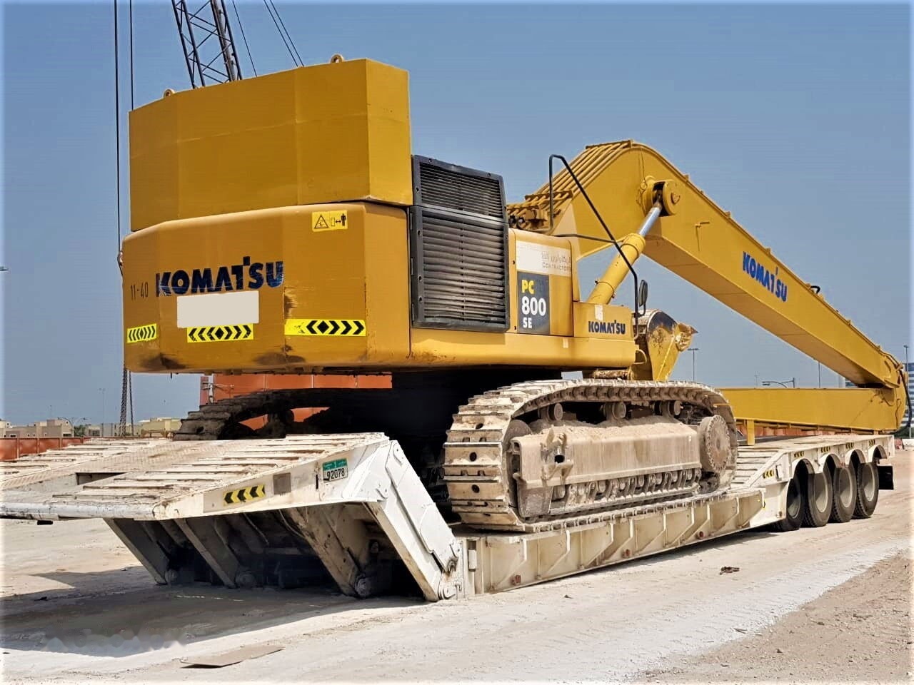 AME 120 Ton 4 Axle Front Loading Lowbed Semi-Trailer - Félpótkocsi mélybölcsős: 5 kép. AME 120 Ton 4 Axle Front Loading Lowbed Semi-Trailer - Félpótkocsi mélybölcsős: 5 kép.