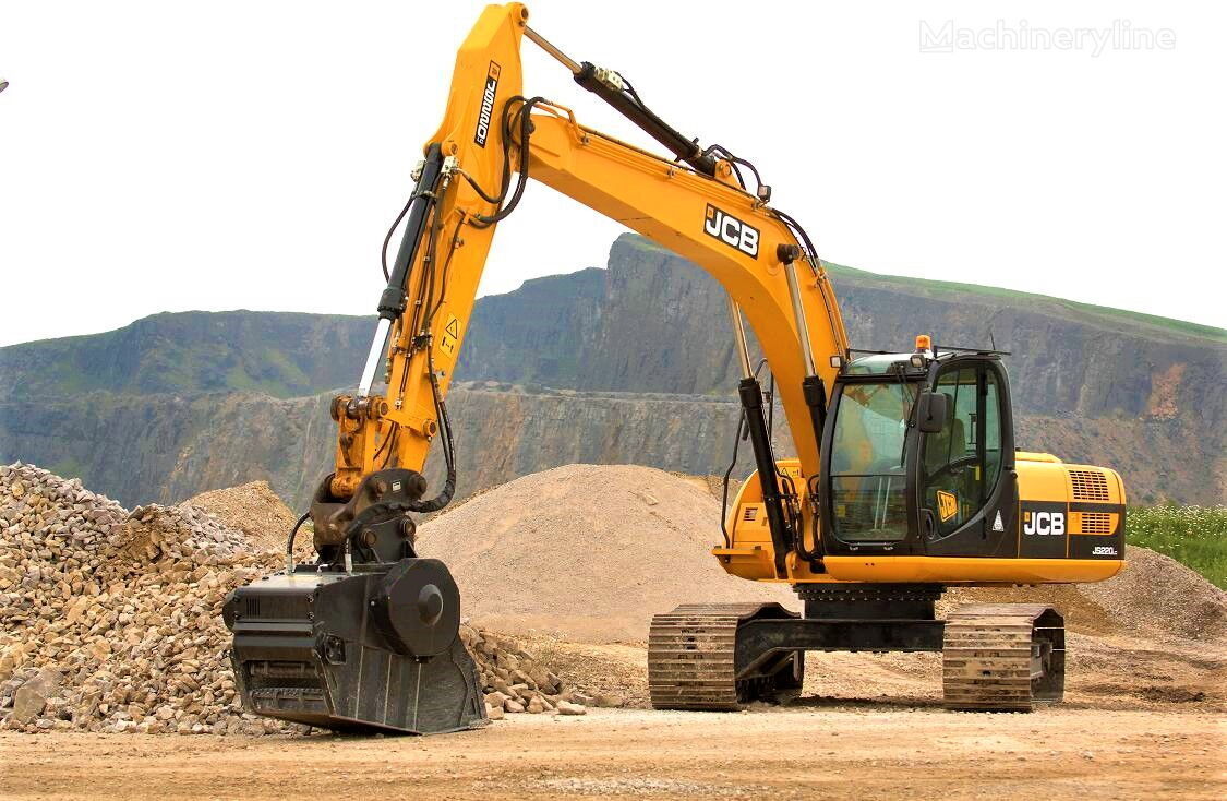 AME Crusher Bucket (MCX 40) - Kanál - Kotrógép: 4 kép. AME Crusher Bucket (MCX 40) - Kanál - Kotrógép: 4 kép.