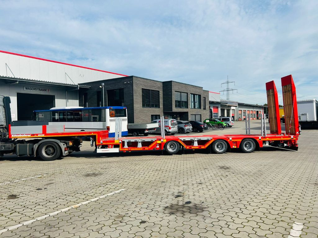 Kässbohrer KSLA RJ Mega Jumbo Tieflader mit Radmulden tele - Félpótkocsi mélybölcsős: 5 kép. Kässbohrer KSLA RJ Mega Jumbo Tieflader mit Radmulden tele - Félpótkocsi mélybölcsős: 5 kép.