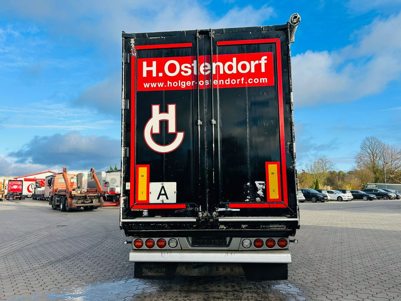 Knapen K100 Schubboden 92m³ Alu Felgen TÜV Plane Neu - Félpótkocsi öönkihordós: 5 kép. Knapen K100 Schubboden 92m³ Alu Felgen TÜV Plane Neu - Félpótkocsi öönkihordós: 5 kép.