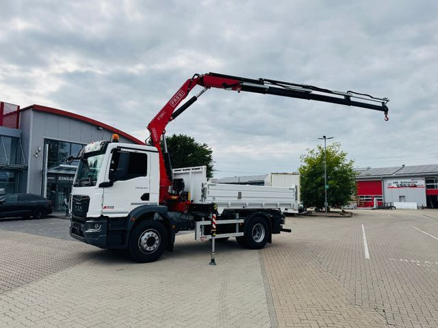 MAN 18.320 4x4 mit Fassi Ladekran Sofort Verfügbar - Billenőplatós teherautó, Darus autó: 5 kép. MAN 18.320 4x4 mit Fassi Ladekran Sofort Verfügbar - Billenőplatós teherautó, Darus autó: 5 kép.