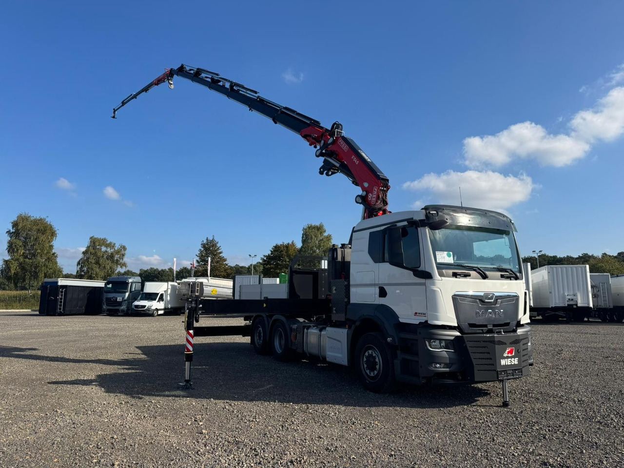 MAN 26.470 6x4-4 Hydrodrive Fassi Kran F545 Jib - Platós teherautó, Darus autó: 4 kép. MAN 26.470 6x4-4 Hydrodrive Fassi Kran F545 Jib - Platós teherautó, Darus autó: 4 kép.