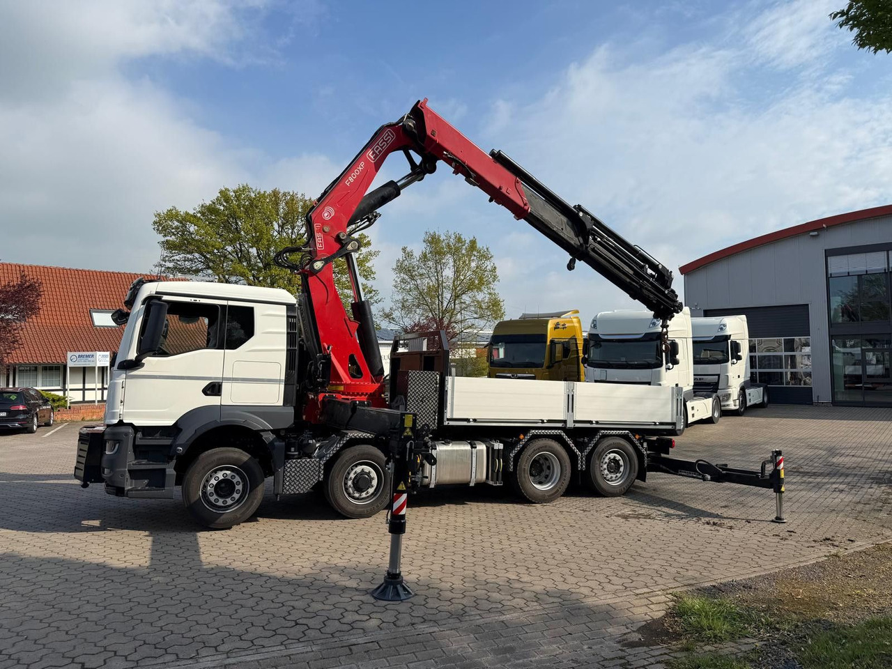 MAN 35.520 8x4 Kran Fassi F800, OHNE ABSTÜTZÜBERWACH - Darus autó: 1 kép. MAN 35.520 8x4 Kran Fassi F800, OHNE ABSTÜTZÜBERWACH - Darus autó: 1 kép.