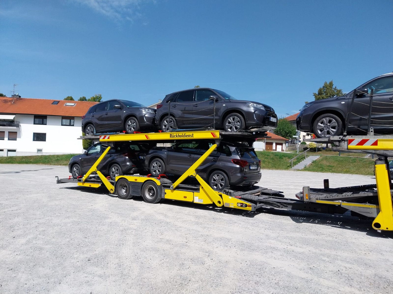 MAN TGS 18.400 Autotransporter Komplettgespann - Autószállító teherautó: 5 kép. MAN TGS 18.400 Autotransporter Komplettgespann - Autószállító teherautó: 5 kép.