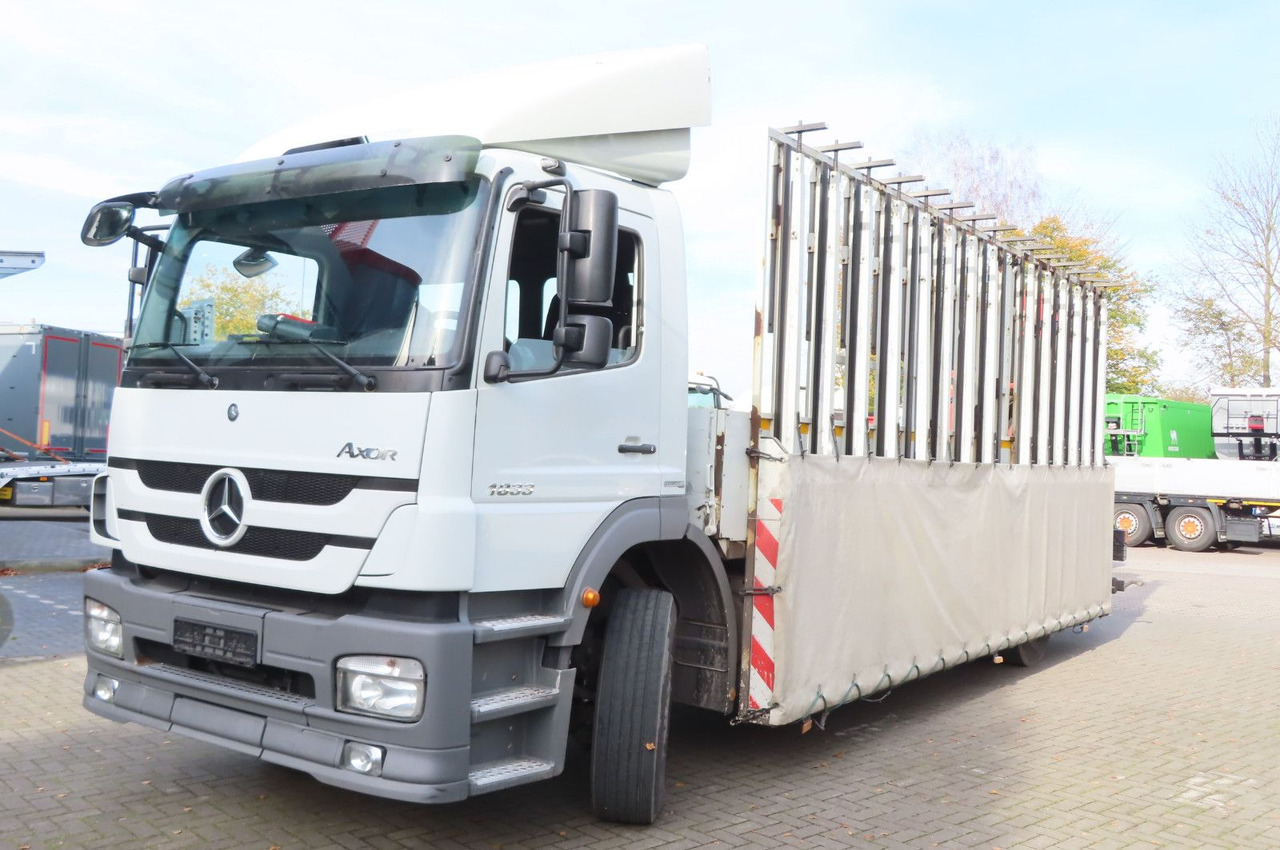 Mercedes-Benz Axor 1833 L - Glastransporter Kran Palfinger - Platós teherautó, Darus autó: 2 kép. Mercedes-Benz Axor 1833 L - Glastransporter Kran Palfinger - Platós teherautó, Darus autó: 2 kép.