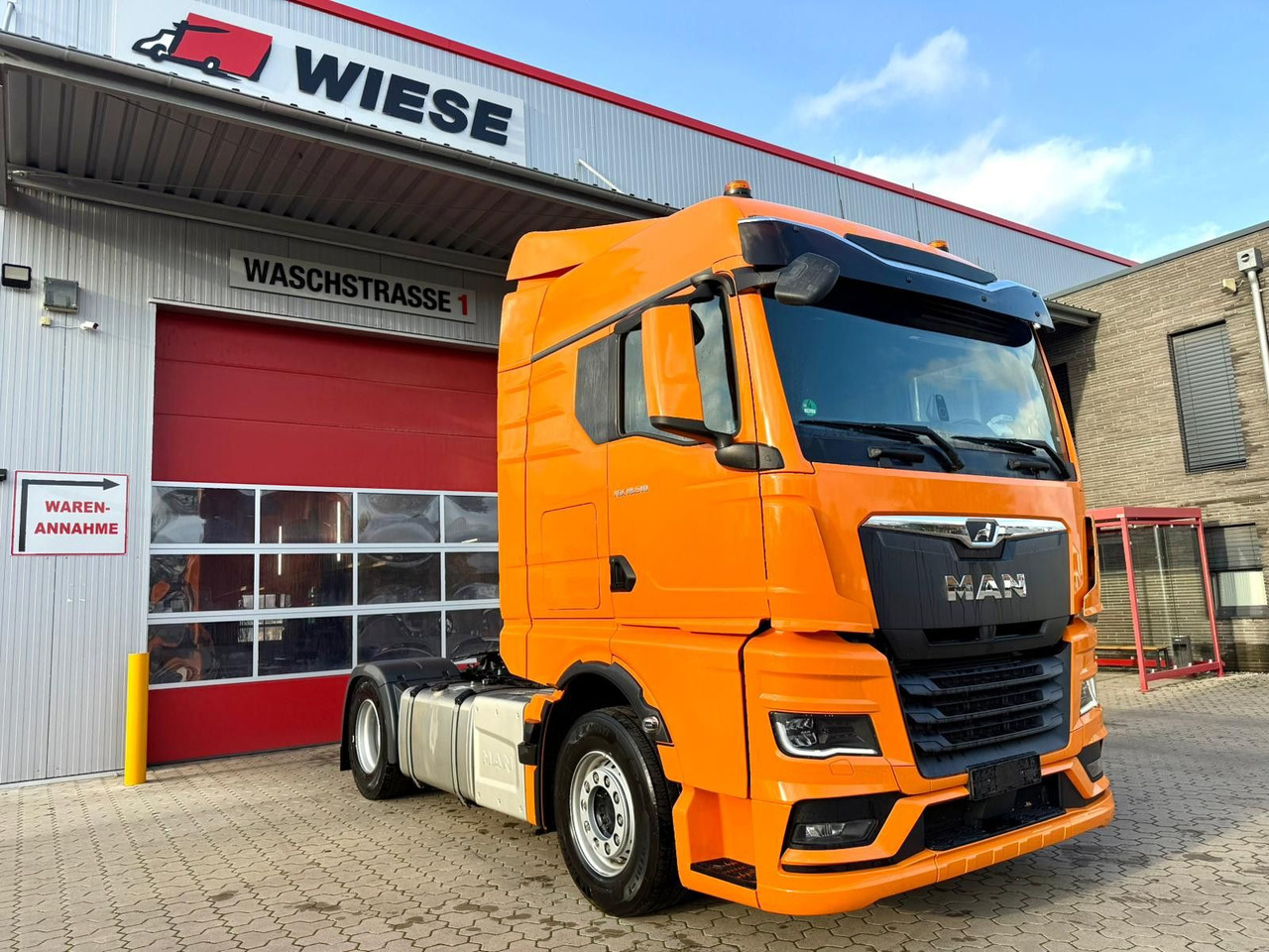 MAN TGX 18.510 23.000km!! Top Zustand - Nyergesvontató: 1 kép. MAN TGX 18.510 23.000km!! Top Zustand - Nyergesvontató: 1 kép.