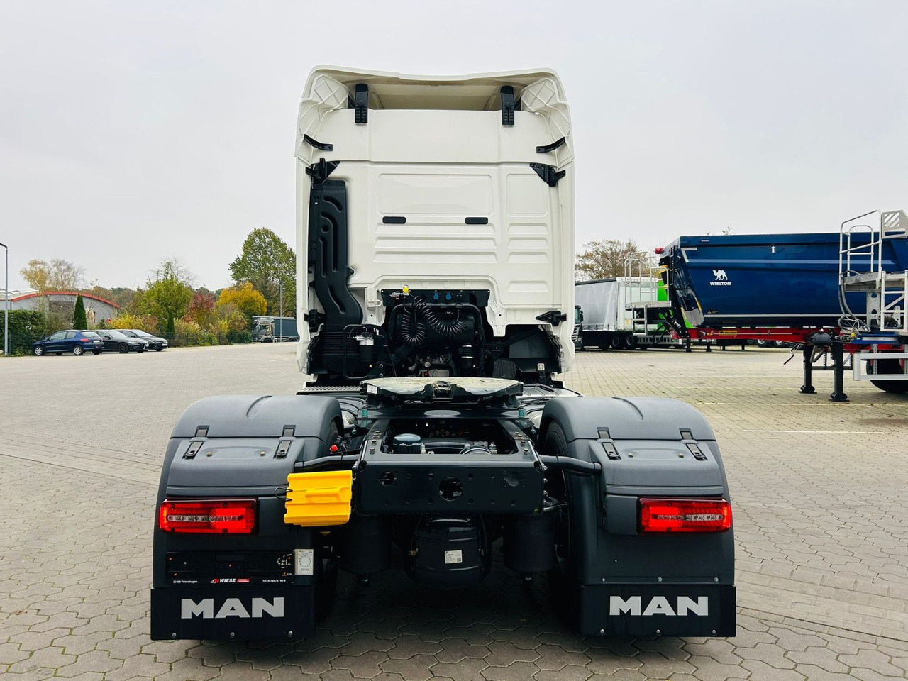 MAN TGX 18.510 4x2 BL 2 Kreis Hydraulik - Nyergesvontató: 5 kép. MAN TGX 18.510 4x2 BL 2 Kreis Hydraulik - Nyergesvontató: 5 kép.
