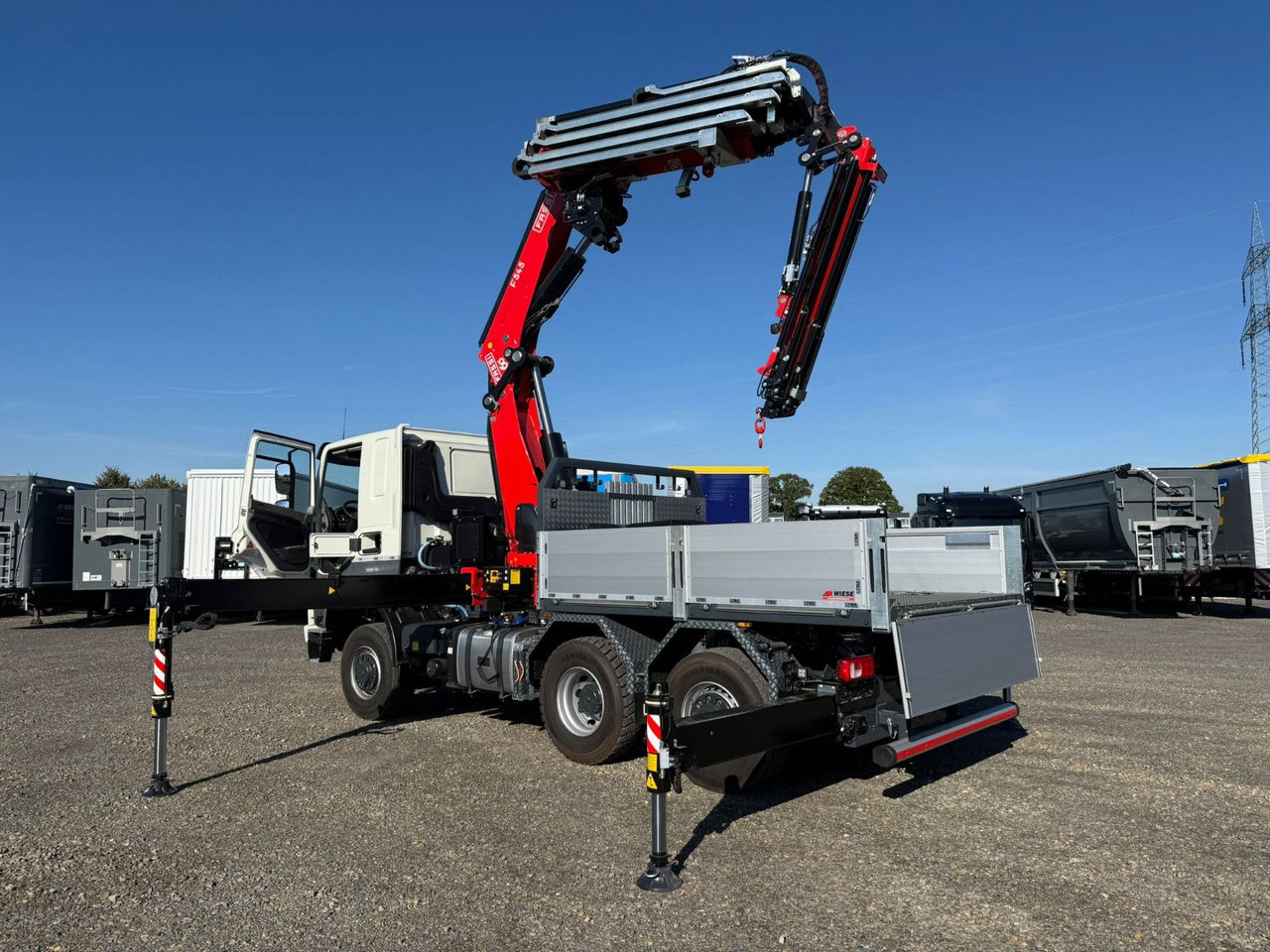 Tatra 6x6x6 Phoenix Kran Fassi F545 + Fly JIB - Nyergesvontató: 1 kép. Tatra 6x6x6 Phoenix Kran Fassi F545 + Fly JIB - Nyergesvontató: 1 kép.
