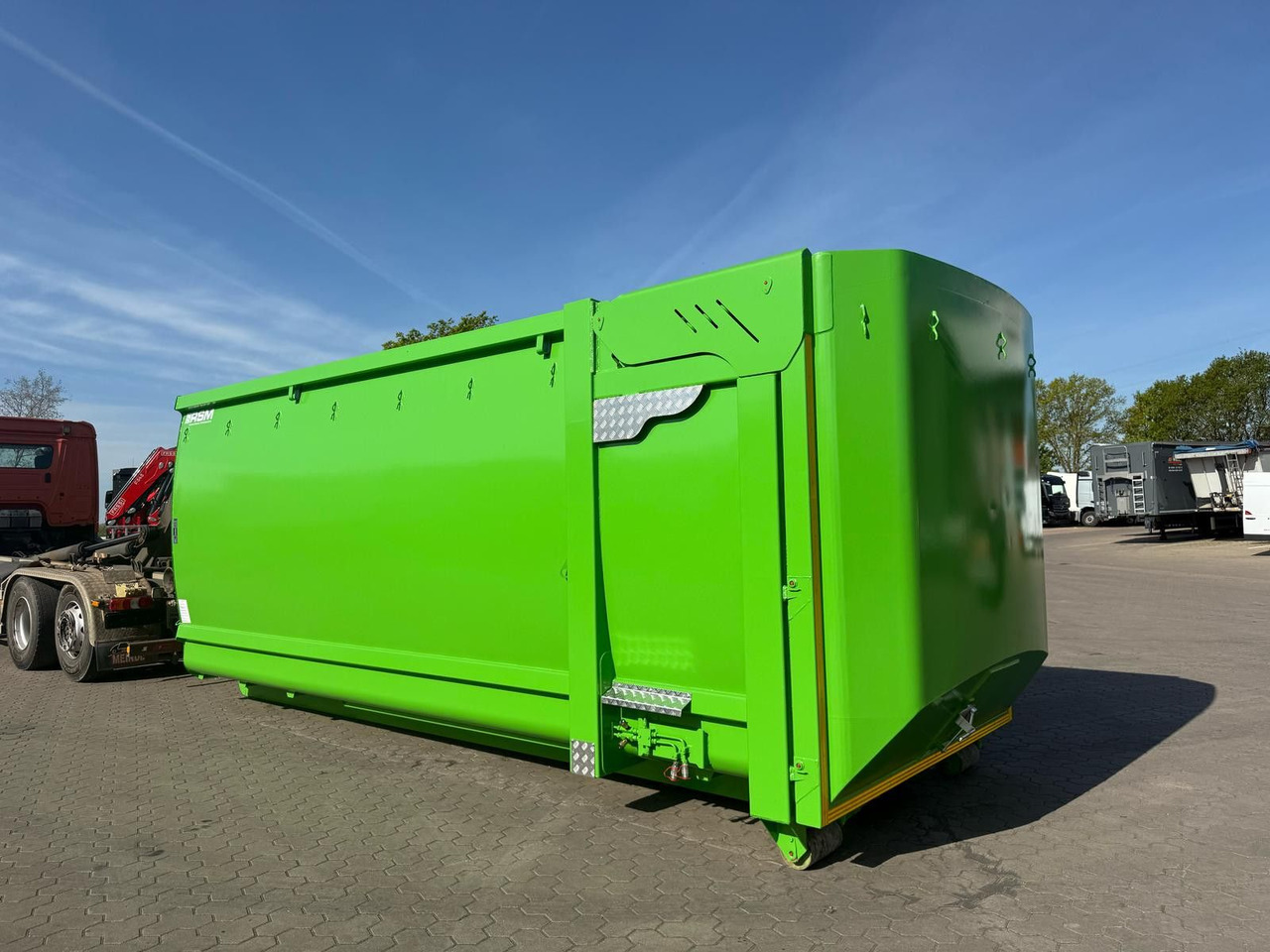 RSM Abrollcontainer 38m³ mit hydr. Heckklappe - Félpótkocsi cserefelépítményes: 3 kép. RSM Abrollcontainer 38m³ mit hydr. Heckklappe - Félpótkocsi cserefelépítményes: 3 kép.