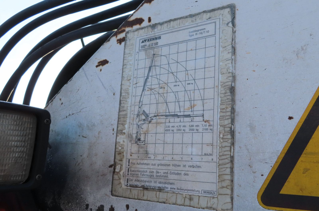 Rollkran Auflieger Kennis - Platós félpótkocsi: 5 kép. Rollkran Auflieger Kennis - Platós félpótkocsi: 5 kép.