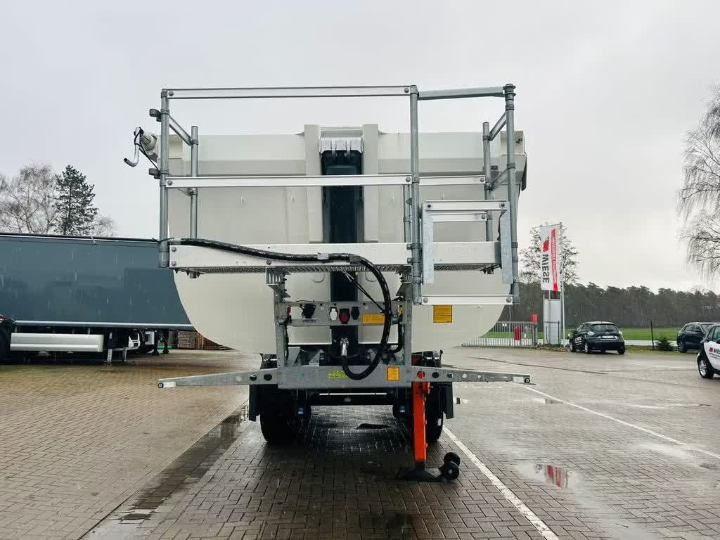 Schmitz Cargobull Thermomulde 24m³ isoliert - Félpótkocsi billenőplatós: 3 kép. Schmitz Cargobull Thermomulde 24m³ isoliert - Félpótkocsi billenőplatós: 3 kép.