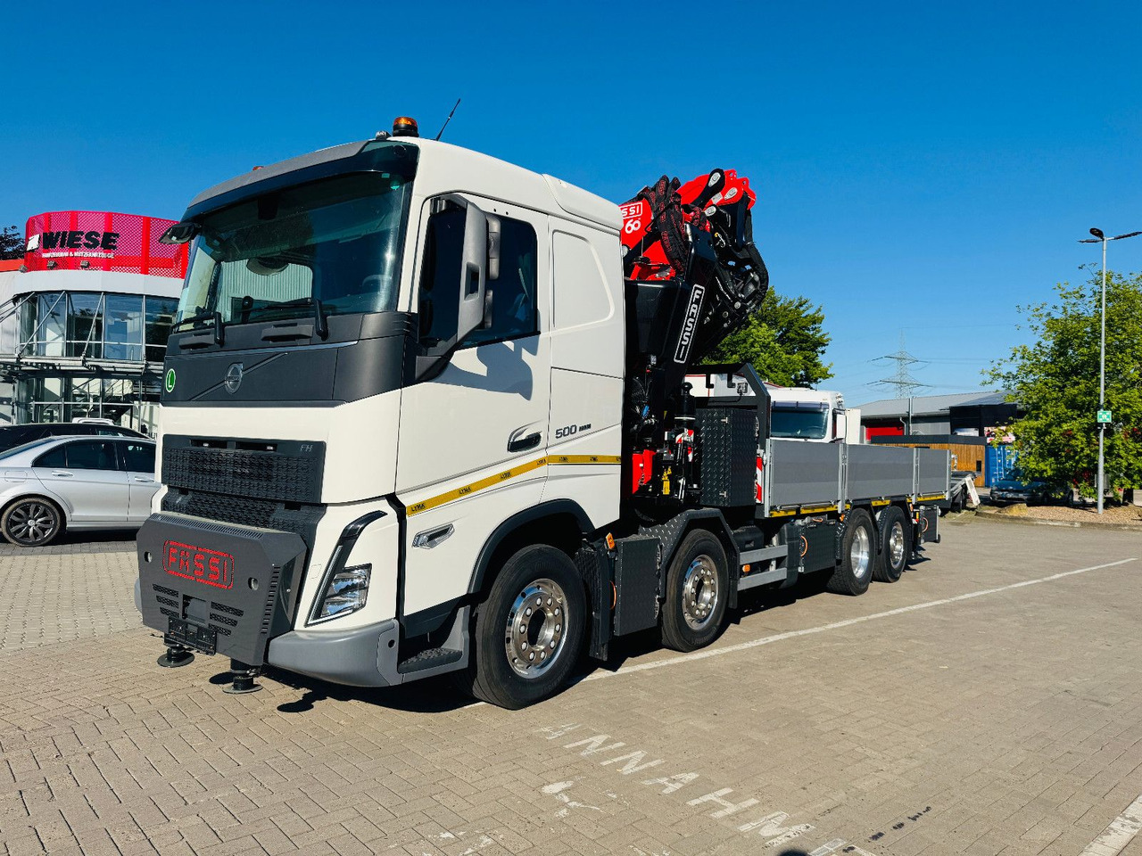 Volvo FH 500 8x2 mit F710RA.2.27 L426 und V20 Winde - Teherautó, Darus autó: 1 kép. Volvo FH 500 8x2 mit F710RA.2.27 L426 und V20 Winde - Teherautó, Darus autó: 1 kép.