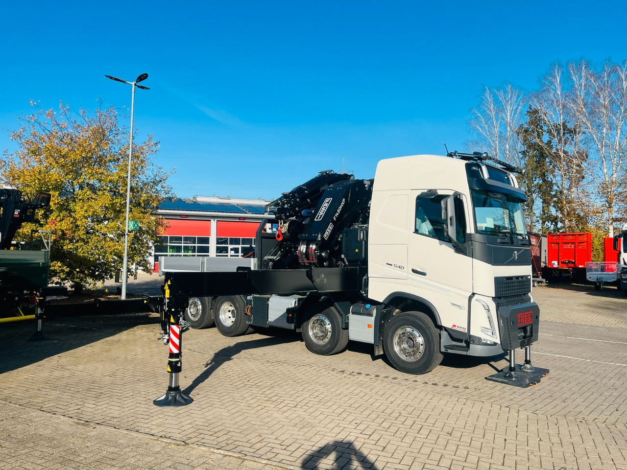 Volvo FH 540 SZM mit F1450 HXP Fly Jib + Winde - Teherautó, Darus autó: 1 kép. Volvo FH 540 SZM mit F1450 HXP Fly Jib + Winde - Teherautó, Darus autó: 1 kép.