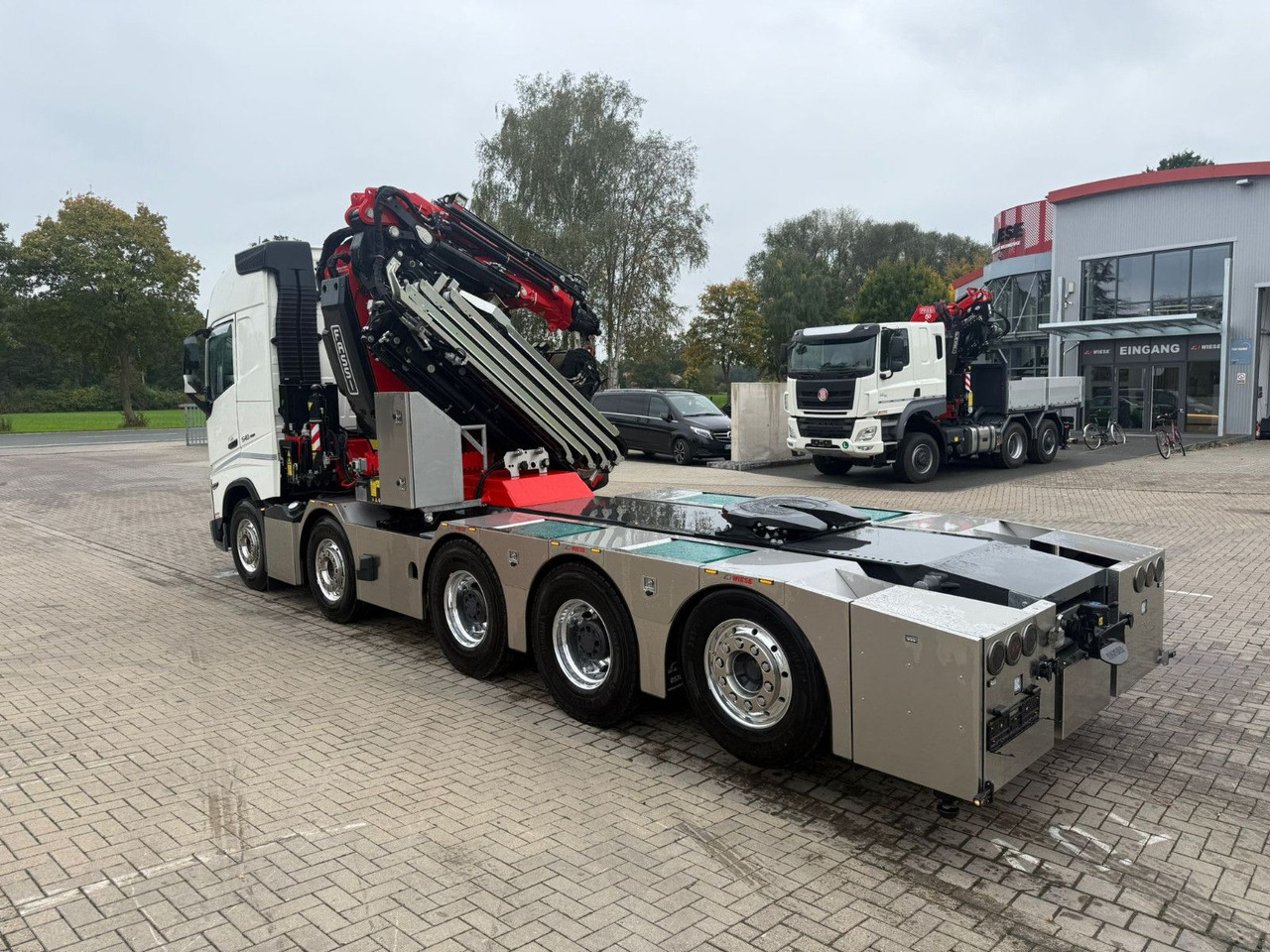 Volvo FH540 10x4 mit F1150 Ladekran, Sattelzugmaschine - Teherautó, Darus autó: 2 kép. Volvo FH540 10x4 mit F1150 Ladekran, Sattelzugmaschine - Teherautó, Darus autó: 2 kép.