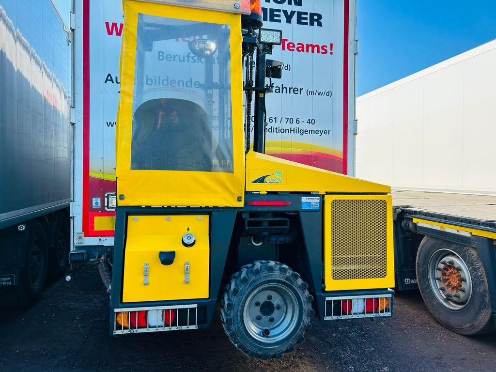 Terberg Kinglifter TKL-S-3x3 1.500 kg Terberg Kinglifter TKL-S-3x3 1.500 kg - Hordozható targonca: 2 kép. Terberg Kinglifter TKL-S-3x3 1.500 kg Terberg Kinglifter TKL-S-3x3 1.500 kg - Hordozható targonca: 2 kép.