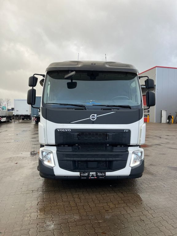 Új Darus autó, Platós teherautó Volvo FE350 6x2 Pritsche Palfinger  PK22002-EH: 7 kép.
