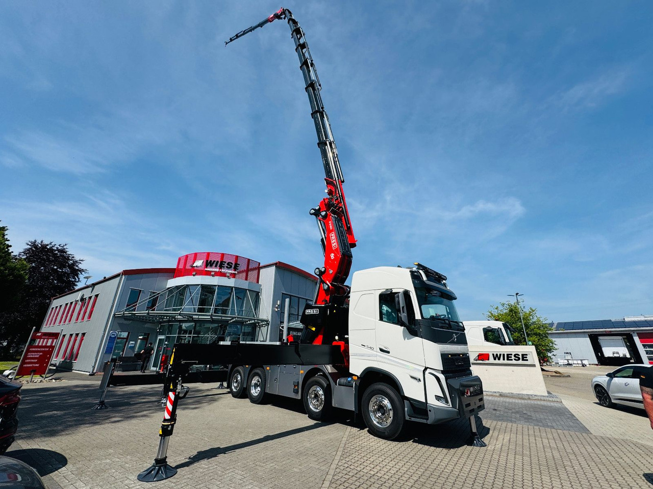 Volvo FH 540 mit Fassi F2150RAL Fly Jib + Winde - Darus autó: 1 kép. Volvo FH 540 mit Fassi F2150RAL Fly Jib + Winde - Darus autó: 1 kép.