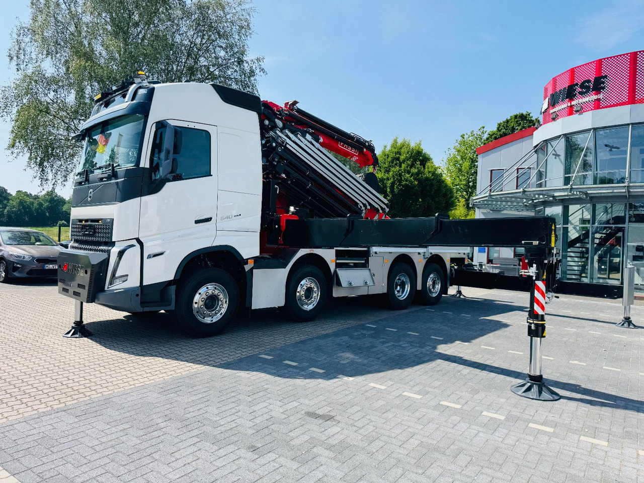 Volvo FH 540 mit Fassi F2150RAL Fly Jib + Winde - Platós teherautó, Darus autó: 4 kép. Volvo FH 540 mit Fassi F2150RAL Fly Jib + Winde - Platós teherautó, Darus autó: 4 kép.