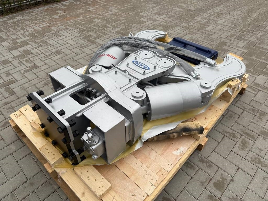 AJCE ACR72H Concrete Crusher - Roppantó olló: 3 kép. AJCE ACR72H Concrete Crusher - Roppantó olló: 3 kép.