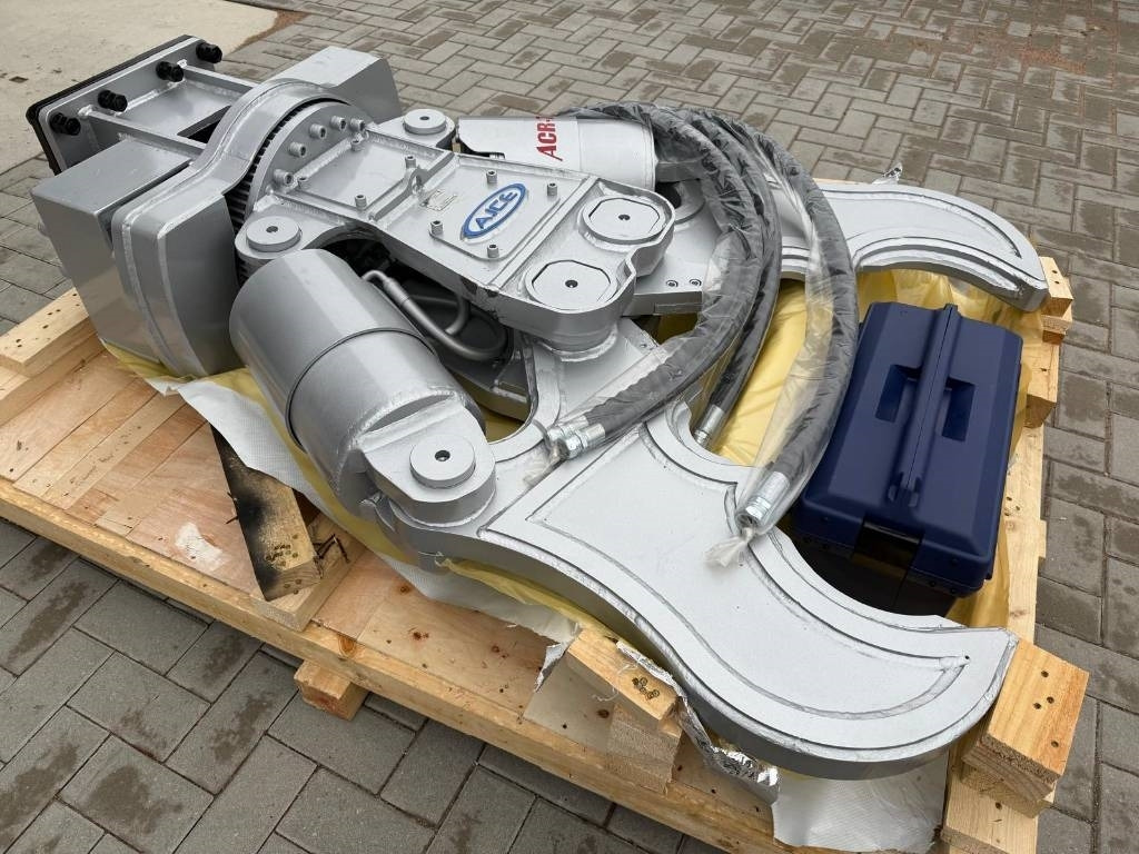 AJCE ACR72H Concrete Crusher - Roppantó olló: 2 kép. AJCE ACR72H Concrete Crusher - Roppantó olló: 2 kép.