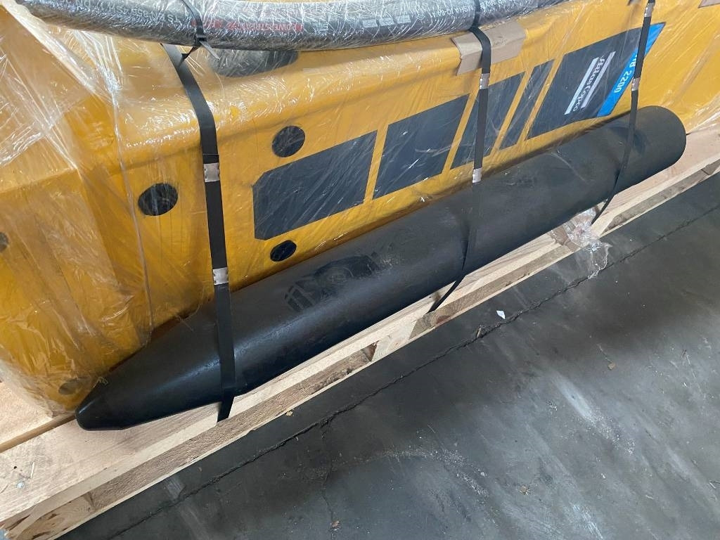 Atlas Copco HB 2200 TOOL/ Chisel/ Meissel - Hidraulikus törőfej - Építőipari gépek: 2 kép. Atlas Copco HB 2200 TOOL/ Chisel/ Meissel - Hidraulikus törőfej - Építőipari gépek: 2 kép.