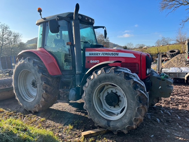 MASSEY FERGUSON 6480 DYNASHIFT - Traktor: 2 kép. MASSEY FERGUSON 6480 DYNASHIFT - Traktor: 2 kép.