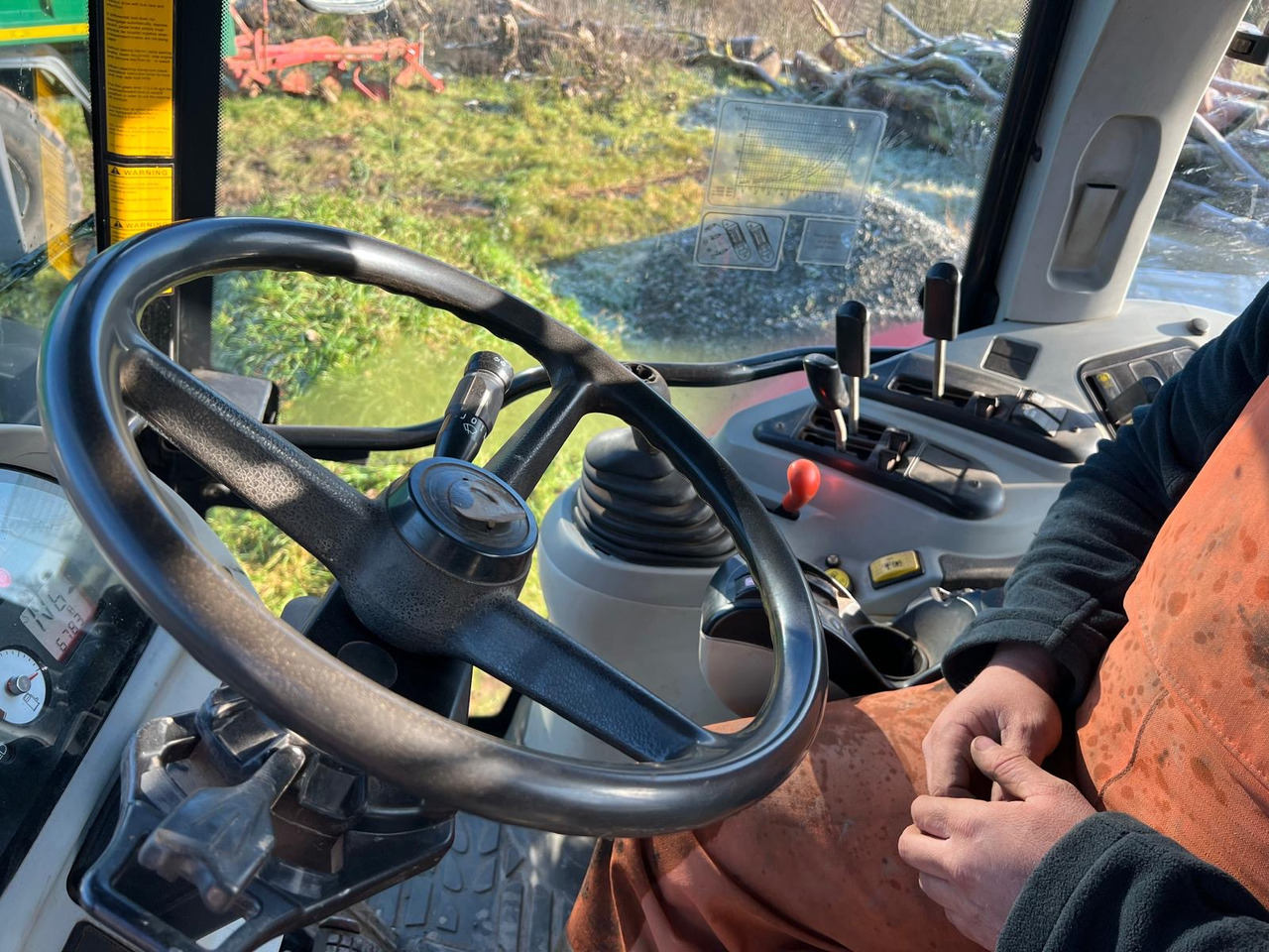 MASSEY FERGUSON 6480 DYNASHIFT - Traktor: 3 kép. MASSEY FERGUSON 6480 DYNASHIFT - Traktor: 3 kép.